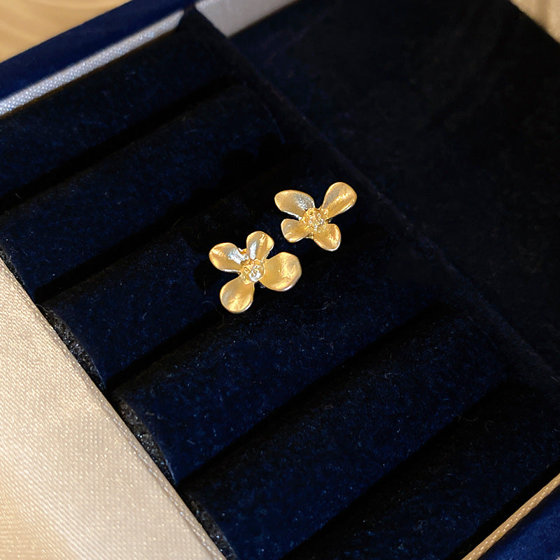 Retro Niche Premium Stud Earrings Women Medieval Vintage Earrings Elegant Jewelry