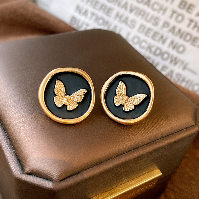 Retro Niche Premium Stud Earrings Women Medieval Vintage Earrings Elegant Jewelry