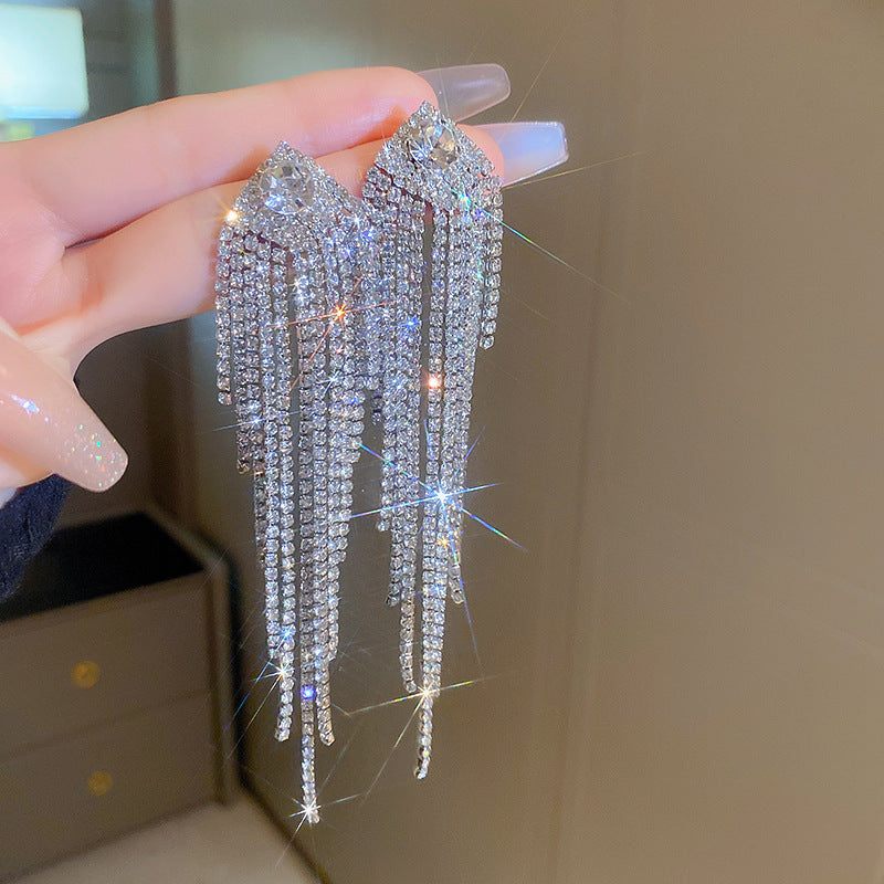 Vintage Retro Geometric Earrings Women CZ Pendant Studs Light Luxury High Sense Niche Jewelry