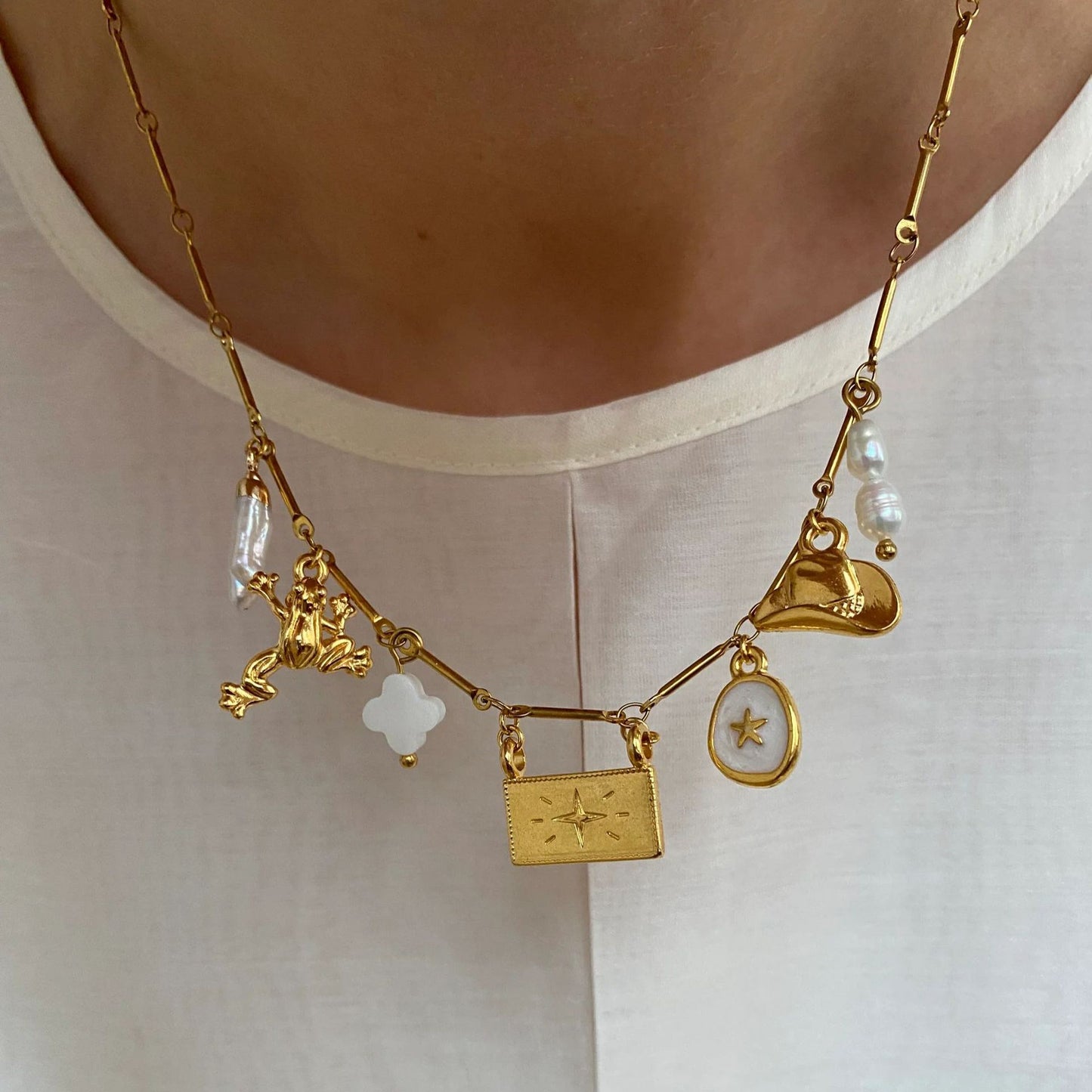 Vintage Heart-Shaped Pearl Womens Necklace